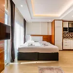 Apartment Tema Lara Antalya