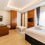 Apartment Tema Lara *