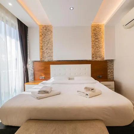 Lejlighed Tema Lara Antalya