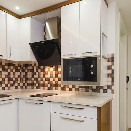 Tema Lara Apartment Antalya