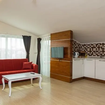 Apartment Tema Lara *